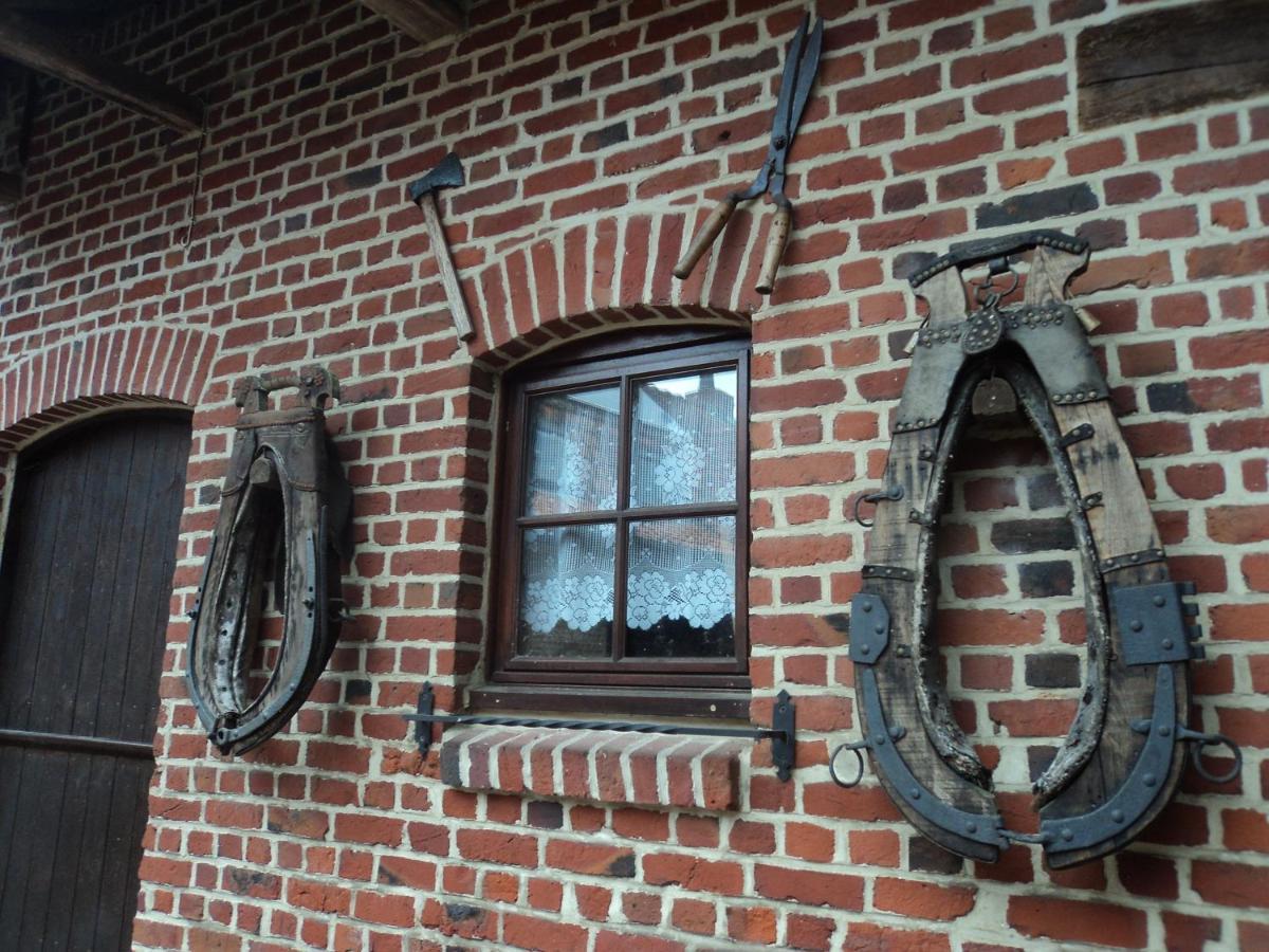 Chez Julie Bed & Breakfast Beaucamps-Ligny Exterior foto