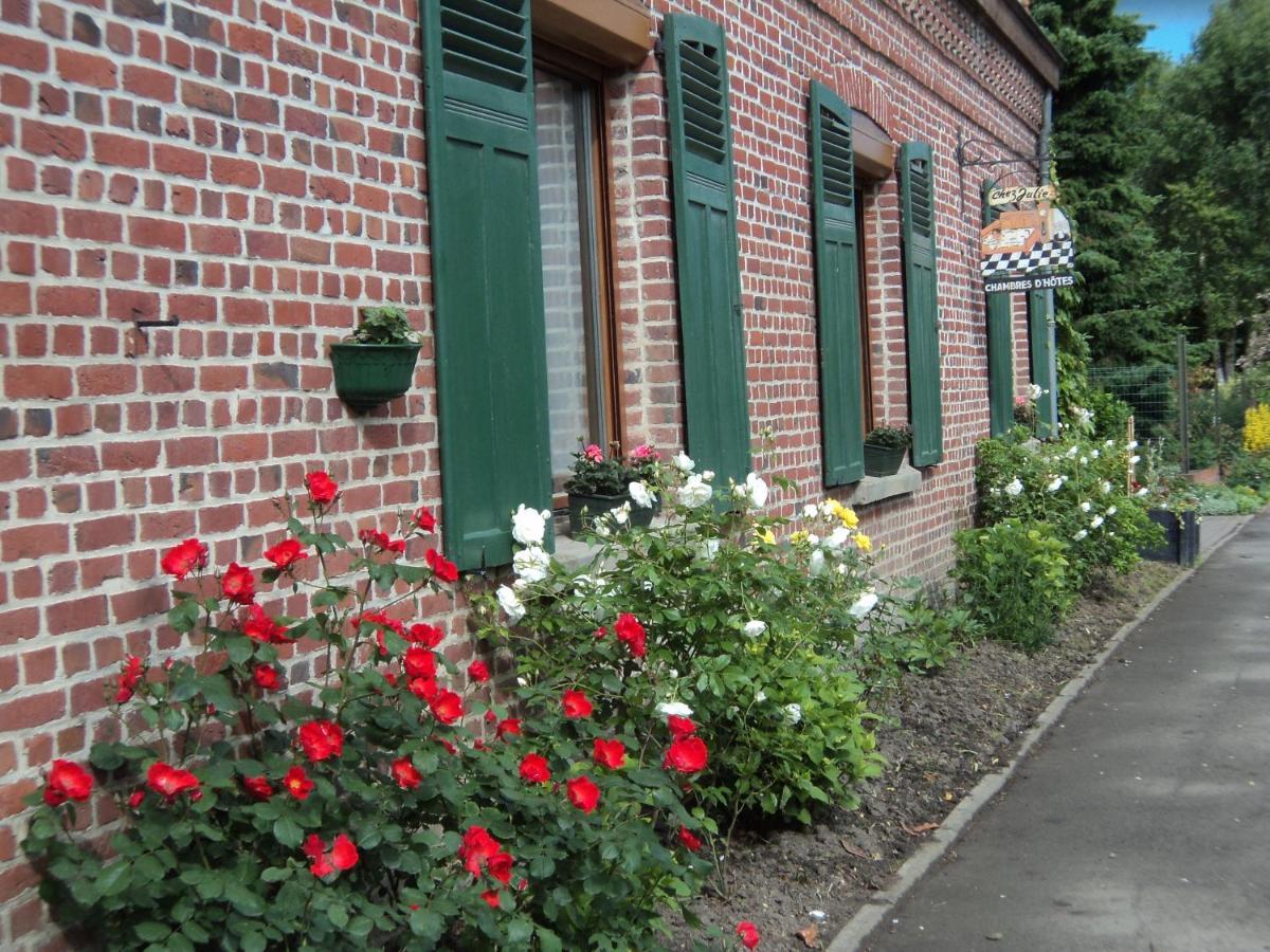 Chez Julie Bed & Breakfast Beaucamps-Ligny Exterior foto