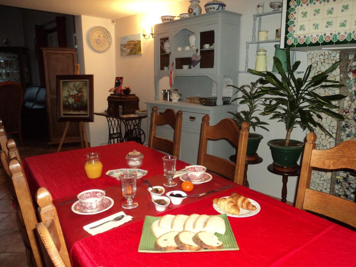 Chez Julie Bed & Breakfast Beaucamps-Ligny Exterior foto