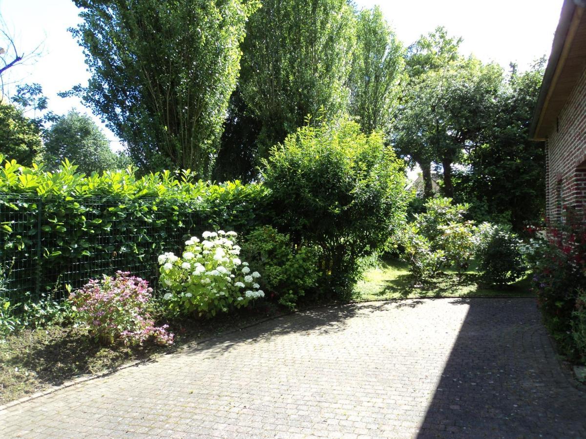 Chez Julie Bed & Breakfast Beaucamps-Ligny Exterior foto
